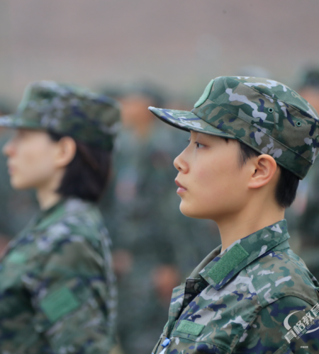 「当兵」他们入伍以后都发生了什么变化？
