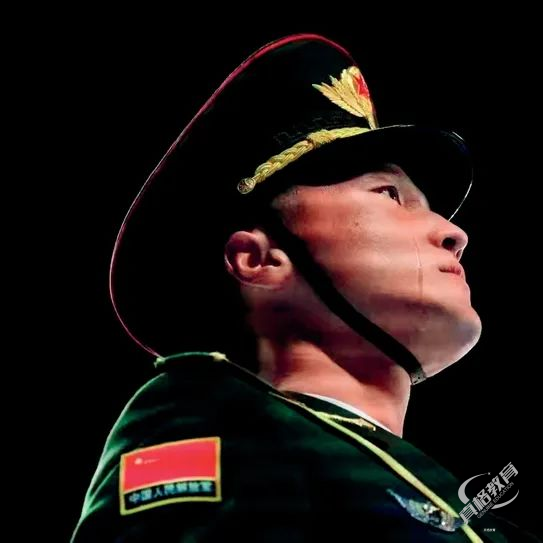 我眼中的中国军人